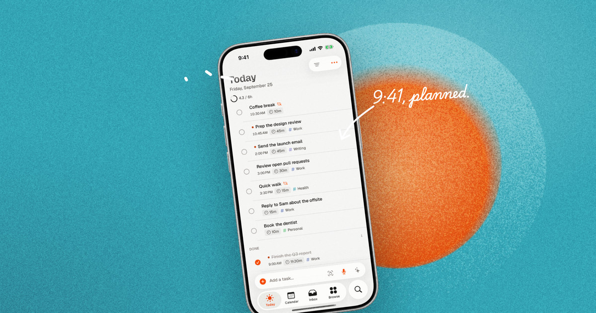 Dayplan on iPhone at 9:41 with the day already planned, in front of a rising sun